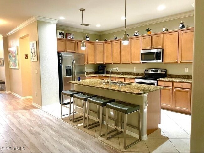property at 2382 Heydon Cir E