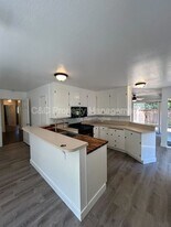 5535 Olinda Rd in El Sobrante, CA - Building Photo