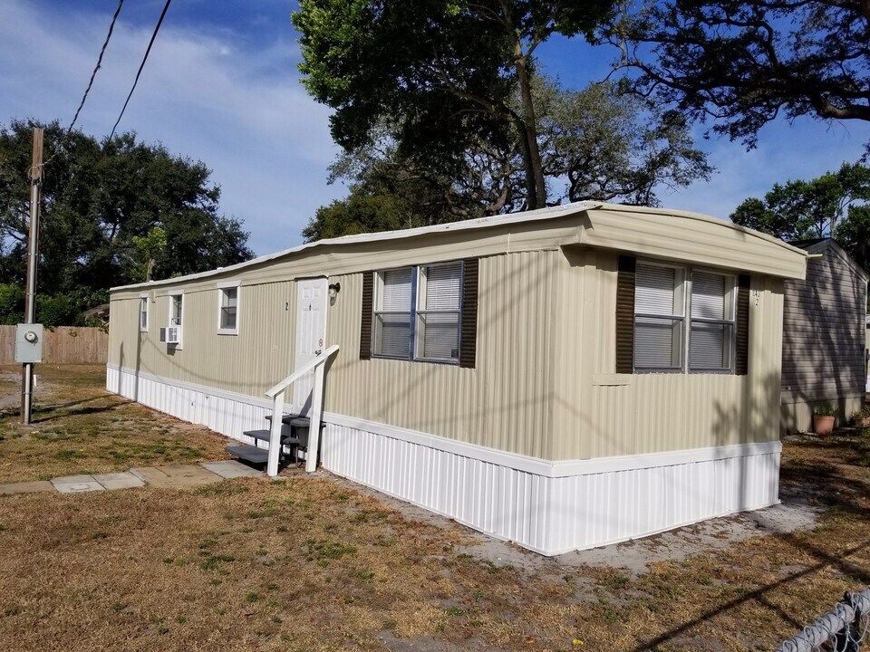 1343 34th St NW in Winter Haven, FL - Building Photo