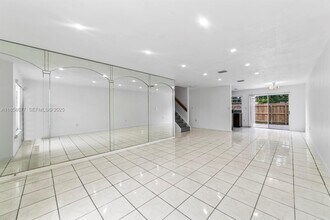 3358 NW 198th Terrace in Miami Gardens, FL - Building Photo - Building Photo