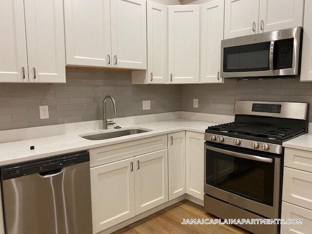 property at 68 Day St
