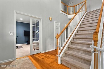 9 Tracey Ct in Clifton Park, NY - Building Photo - Building Photo