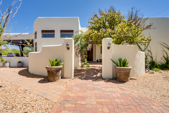 7 Calle Diaz in Tubac, AZ - Foto de edificio - Building Photo