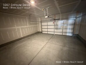 3207 Gypsum Dr in Durham, NC - Building Photo - Building Photo