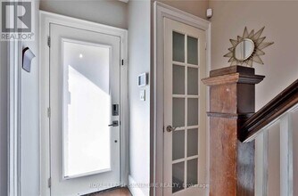 372 Roehampton Ave in Toronto, ON - Building Photo - Building Photo