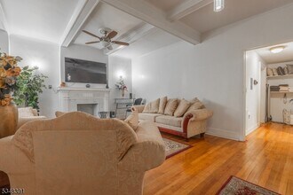 663 Dr Martin Luther King Jr Blvd in Newark, NJ - Building Photo - Building Photo