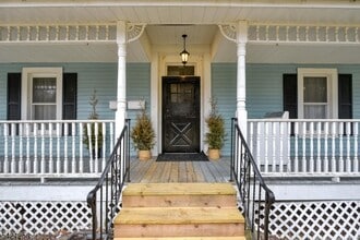 11 Sterling Pkwy, Unit 1 in Ogdensburg, NJ - Building Photo - Building Photo