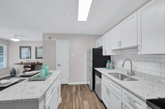 Milestone Apartment Homes in Germantown, MD - Building Photo - Interior Photo