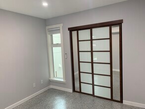 2483 10th Av E in Vancouver, BC - Building Photo - Building Photo