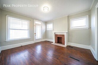1484 Summit St in Columbus, OH - Building Photo - Building Photo