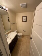 Woodlawn Apartments in Chicago, IL - Building Photo - Building Photo