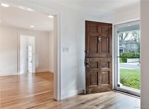 19 Oneida St in Rye, NY - Building Photo - Building Photo