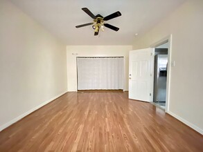 6149 56th Rd-Unit -1 in Queens, NY - Building Photo - Building Photo