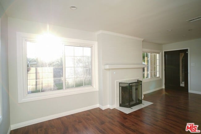 6840 Nestle Ave in Los Angeles, CA - Building Photo - Building Photo