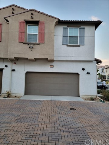 40409 Calle Real in Murrieta, CA - Building Photo