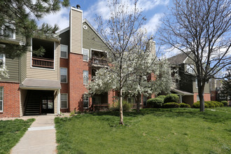 The Marks in Englewood, CO - Building Photo - Building Photo