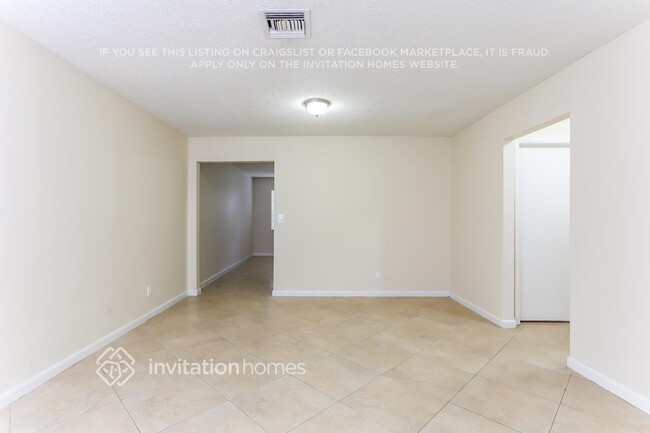 1721 SW 41st Ave in Fort Lauderdale, FL - Building Photo - Building Photo