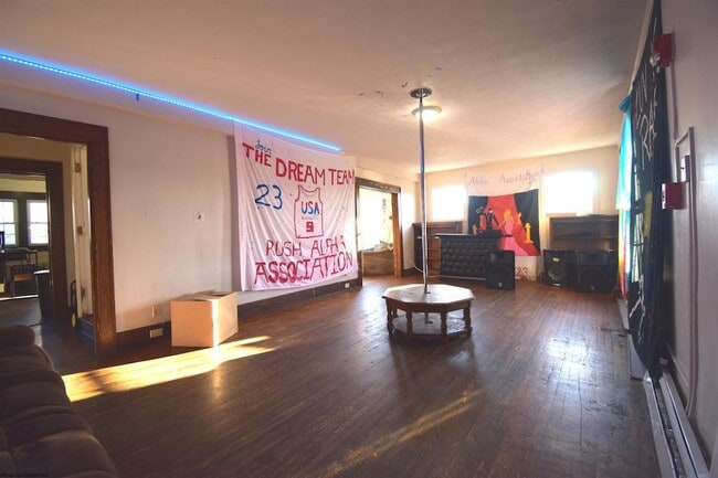 678 Spruce St in Morgantown, WV - Building Photo - Building Photo