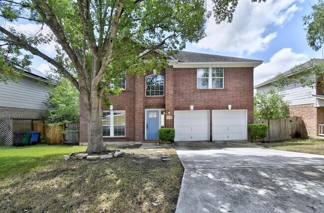 property at 4314 Knollbluff