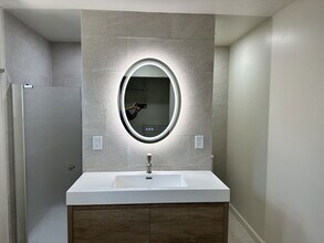 735 Ponce De Leon Ct NE in Atlanta, GA - Building Photo - Building Photo