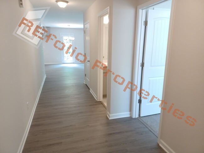 2808 Elsa Dr in Raleigh, NC - Building Photo - Building Photo