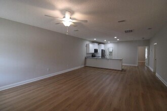 324 S 5th St in Jesup, GA - Building Photo - Building Photo