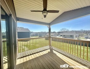 5308 St Andrews Cir in Des Moines, IA - Foto de edificio - Building Photo