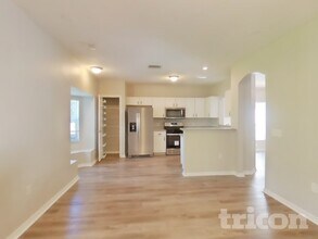 3919 Day Bridge Pl in Ellenton, FL - Foto de edificio - Building Photo