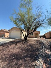 2556 N Splitwood Ave in Tucson, AZ - Building Photo - Building Photo