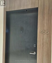 2501-2501 Saw Whet Blvd. in Oakville, ON - Building Photo - Building Photo
