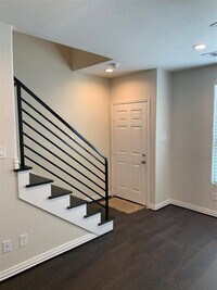 4622 Haywood St photo'