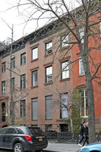 91 Leroy St in New York, NY - Building Photo - Building Photo