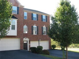 411 Maple Ridge Dr, Unit 1-1106 in Canonsburg, PA - Building Photo