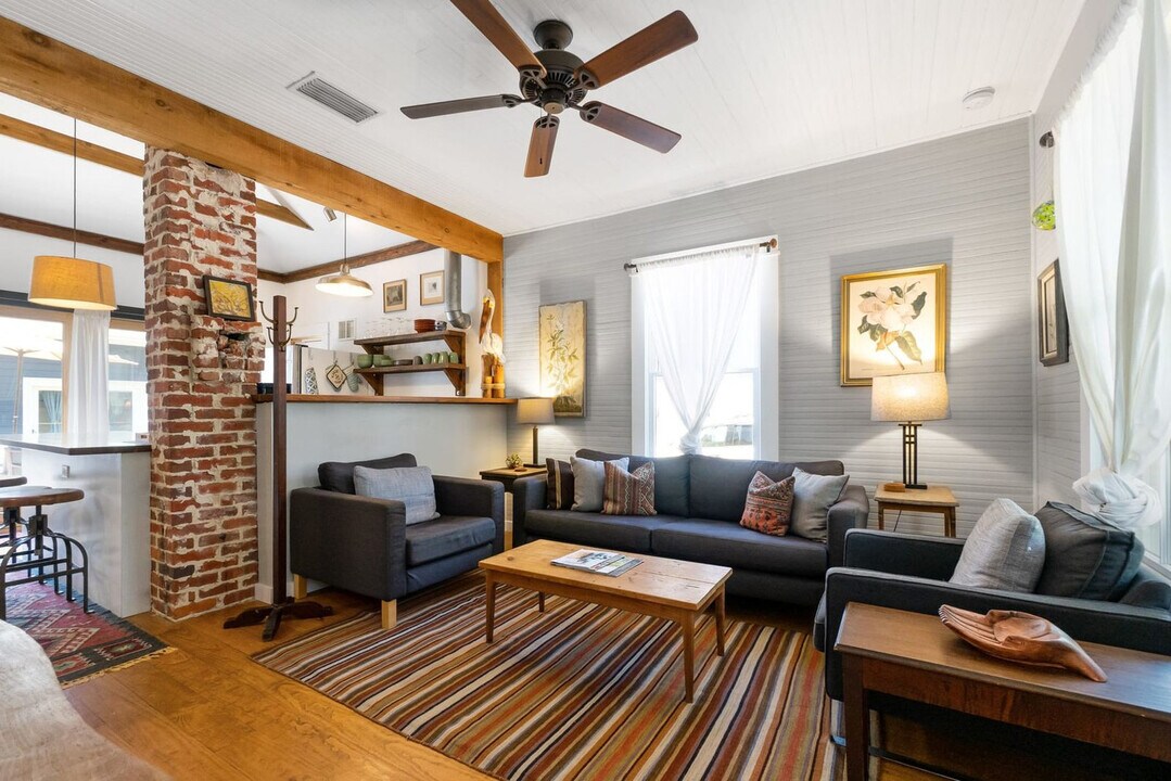 30 Magnolia Dr in St. Augustine, FL - Building Photo