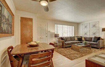 805 S Ogden St in Denver, CO - Building Photo - Building Photo