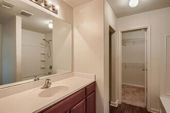 1026 Barrymore Ln in Duncanville, TX - Building Photo - Building Photo