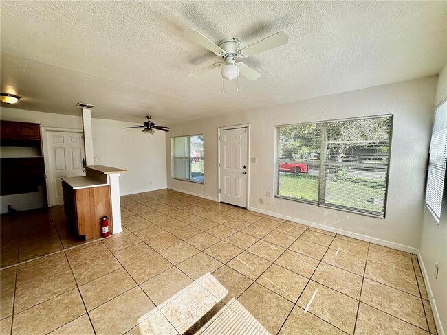 7600 Ravenna Ave in Orlando, FL - Building Photo - Building Photo