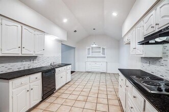 2312 Regal Rd in Plano, TX - Building Photo - Building Photo
