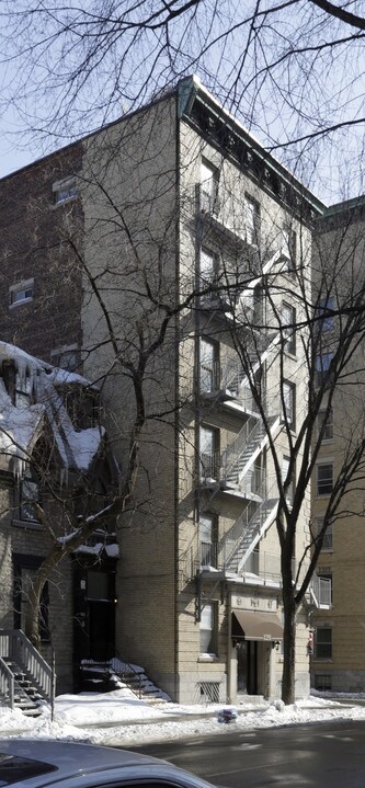 Claridge Apartments in Montréal, QC - Building Photo