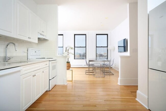 483 Beacon St, Unit Apt 91