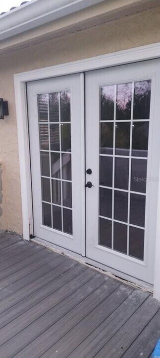 862 Cypress Lakes Blvd in Tarpon Springs, FL - Building Photo