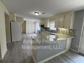 200 Maryfield Ct in Hampton, VA - Building Photo - Building Photo