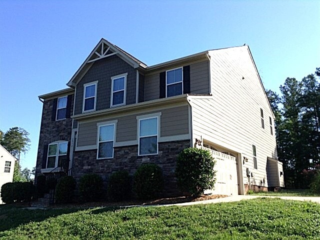 3972 Harmattan Dr in Denver, NC - Building Photo - Building Photo