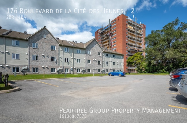 property at 176 Bd de la Cité-des-Jeunes