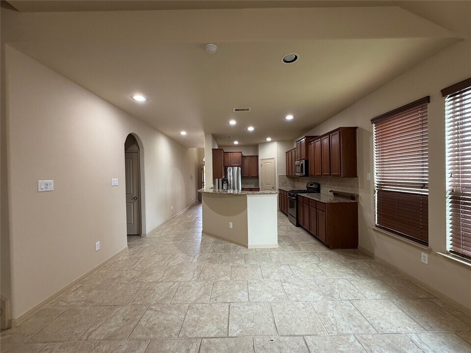 3223 Aegean Dr in Missouri City, TX - Building Photo