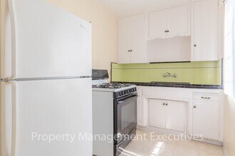 7545 High St in La Mesa, CA - Building Photo - Building Photo