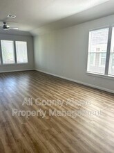 12133 Vine Blossom in Schertz, TX - Building Photo - Building Photo