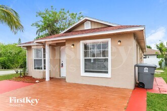 5725 Boynton Cove Way in Boynton Beach, FL - Building Photo - Building Photo