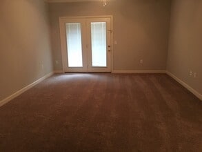 17237 Doe Valley Ct in Cornelius, NC - Building Photo - Building Photo