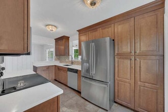 828 Lemont Dr in Nashville, TN - Foto de edificio - Building Photo